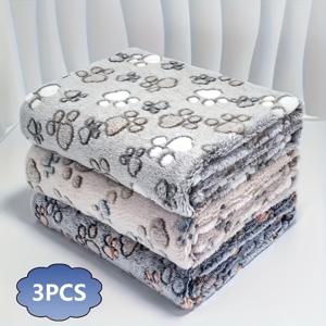 TEMU 귀여운 발바닥 프린트 디자인의 플란넬 펫 담요 3pcs 세트 - 양면 두꺼운 보온성과 편안함, 소/중/대형 강아지에 적합, 세탁기 사용 가능한 사계절 차량/소파 쿠션 보호대, 내구성 좋은 부드러운 동물 패턴 펫 담요, 할로윈, 크리스마스, 추수감사절, 생일 선물로 이상적