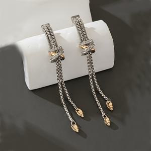 TEMU 타이타늄 스틸 뱀뼈 체인 귀걸이 한 쌍, 트렌디하고 인기 있는 여성용 드롭 귀걸이, 긴 태슬 디자인 특징.