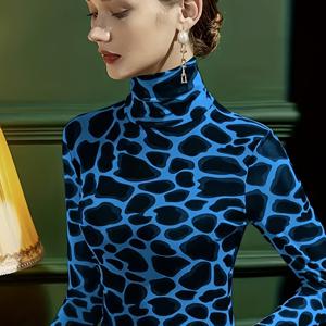 TEMU 여성 프린트 하이넥 핏 우아한 긴팔 티셔츠, 가을/겨울에 적합.