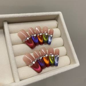 TEMU 프렌치 스타일의 작은 라인스톤이 있는 초장머리 T자형 럭셔리 도파민 그라데이션 고양이 눈 네일 10개입