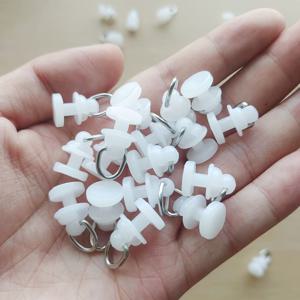 TEMU 60개 화이트 플라스틱 커튼 레일 후크와 메탈 링 - 홈 데코용 부드러운 글라이딩 롤러 액세서리, 클래식 스타일, 커튼 액세서리 | 클래식 후크 디자인 | 메탈 링 부착