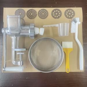 TEMU 5개 수동 애완동물 사료 펠릿 메이커 기계, 필터, 청소 브러시 및 계량 스푼 포함 - 고양이, 개, 물고기, 새용 2.5/3/4/6/8mm 사이즈 - 내구성 있는 금속 구조, 전기 필요 없음, 쉬운 청소 디자인, 애완동물 사료 펠렛 메이커, 배터리 없음