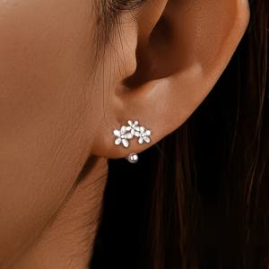 TEMU 1쌍 S925 스테인리스 실버 저자극 귀걸이 | 우아한 트리플 플라워 디자인, 다재다능하고 스타일리시함, , 선물, 특별한 날에 이상적