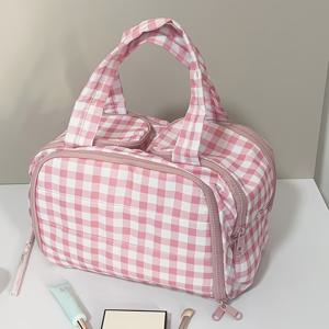 TEMU 여성용 핑크 체크 패턴 케이스 - 4단 여행용 메이크업 정리함 (투명 바닥 포켓, 브러쉬 홀더, 전면 포켓 포함) - 가볍고 내구성 있는 뷰티 백 (브러쉬, 립스틱, 아이섀도우용) (핑크)