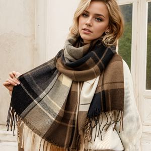 TEMU 여성용 우아한 체크 스카프 - 브라운 & 블루 체크 무늬, 파티, 공식 행사, 일상복을 위한 신축성 없는 우아한 랩 스타일 - 가을/겨울 패션을 위한 세련된 액세서리, 파티 액세서리, 프린지 엣지, 통기성 좋은 원단