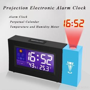 TEMU 대형 디지털 디스플레이 프로젝션 알람 시계 1개. 다기능 프로젝션, 온도 및 습도 표시 데스크탑 시계, 음성 활성화 백라이트, USB 또는 배터리 전원 (배터리 미포함) 기능을 갖추고 있습니다.