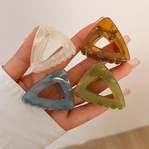 TEMU 4개의 젤리 컬러 삼각형 헤어 클립 - 스타일리시한 출퇴근 친화적인 하이 포니테일 고정 장치 - 14세 이상 적합 - 플라스틱 소재 - 퓨어 컬러 디자인