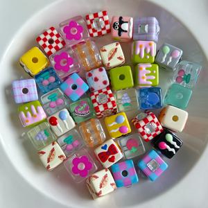 TEMU 10개 세트 스위트비즈 / 한국식 핸드페인팅 비즈 - 귀여운 펭귄, 곰, 풍선 & 마름모 모양, DIY 제작용, 애완동물 목걸이, 키링, 폰 체인용|아크릴물감