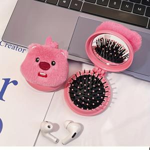 TEMU 귀여운 휴대용 다용도 거울 및 빗 세트. ABS 플라스틱 손잡이와 플라스틱 브러쉬가 특징이며, 일반적인 헤어스타일에 적합합니다. 접이식 디자인으로 뷰티 및 개인 관리 스타일링 도구로 이상적입니다.