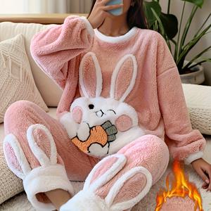 TEMU 겨울용 긴 플러시 당근 토끼 만화 파자마 세트