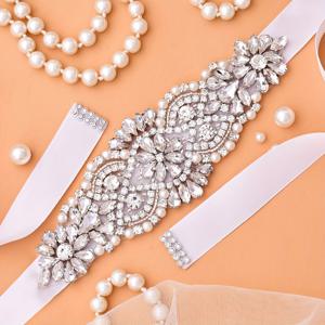 TEMU 라인스톤 장식으로 고급스럽고 다재다능한 신부 벨트. 웨딩 드레스 및 정장에 완벽하며, 정교한 손바느질 디테일이 특징입니다.