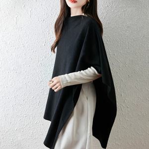 TEMU 불규칙한 디자인으로 따뜻함을 제공하는 스카프 또는 폰초로 착용할 수 있는 울 숄