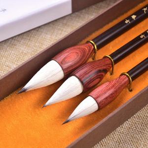 TEMU 진연 삼종 세트 브러쉬 케이스 포함 - 모란 꽃무늬, 대, 중, 소 서예 브러쉬, 사서팔조, 중국화 및 수채화 소프트 브러쉬, 대자서체, 정자, 행서, 연필서체 연습에 이상적, 모란과 연꽃 모티프, 디테일 페인팅 및 색상 분리 브러쉬|캘리그라피