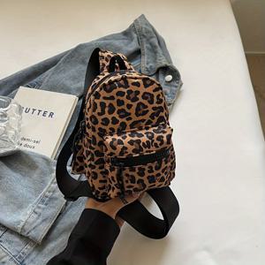 TEMU 여성을 위한 패셔너블한 미니 유럽 및 미국 스타일 & 지퍼 프린트 크로스바디 스몰 체스트백. 동전, 휴대폰, 지갑, 립스틱 보관에 편리하며, 외출 시 사용에 적합합니다.