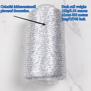 TEMU 1롤 DIY 짠 장식 장식 실, 다색 밝은 색소 작은 조각, 6가지 밝은 색소 조각을 선택할 수 있습니다. 가방, 의류, 모자, 인형 등에 짠 장식 실을 짜는 데 적합하며, 의류 및 가방을 짜는 데도 사용할 수 있습니다. DIY 지갑 제작 용품