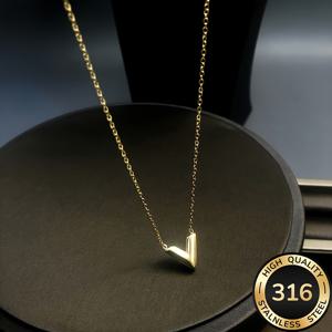 TEMU 여성용 KC 골드 도금 스테인리스 스틸 V형 레이어드 목걸이 - 인터로킹 펜던트, 우아한 데일리 & 파티 주얼리, 내구성 강한 변색 방지 골드톤 체인, 아내, 여자친구를 위한 연중 선물 (저유지보수)