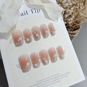 TEMU 모니나 10pcs 숏 앵글 프레스온 네일 - 블러시 핑크 누드 플로럴 글리터 디자인, 3D 파우더 플래싱 콜드 아이스 투명 포토테라피 데이 네일아트, 일본 & 한국 스타일 라이트 럭셔리 매니큐어, 귀여운 네일, 데이 매니큐어, 섬세한 디자인, 미용 애호가용