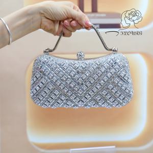 TEMU 화려한 풀 라인스톤 반짝이 여성 저녁 클러치, 탈착 가능한 숄더 스트랩과 크로스바디 체인이 있는 잠금 핸드백 - 웨딩 파티 연회 생일 휴일 선물용