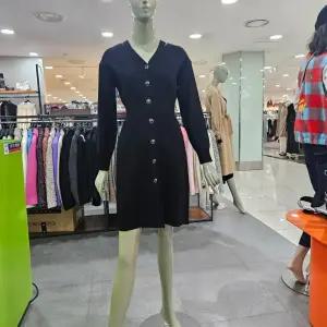 시슬리/애플아울렛/숄더 슬릿 니트 원피스 SAKO06411