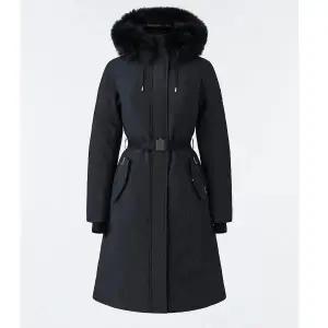 [롯데백화점]맥케이지 KAILYN-BXZ(케일린-BXZ)여성 폭스퍼 롱패딩 WPDOFKAL03