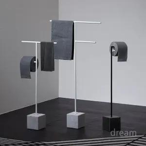 스탠드 화장지걸이 핑크 소품 코너장 바닥형 용