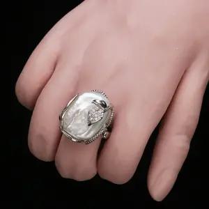 유니크 담수 바로크 진주 엔틱 플라워 오픈링 백진주