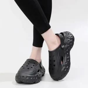 [하프클럽/]통굽 트렌드 올 키높이 샌들 슬리퍼 240-245mm(블랙)