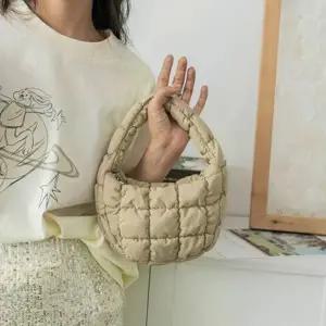 누빔가방 여성 잔솔 핸드백 미니토트백 여성핸드백 미니 여성토드백 패딩 여성토트백 도트백 손가방