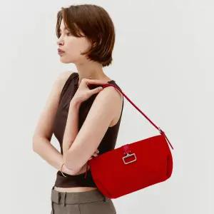 매장정품 DAKS 닥스 DCBA5F284R2 [버크루나] 레드 스웨이드 소가죽 바케트형 숄더백 840866