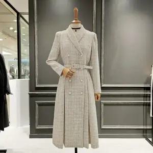 A42WOP520트위드 패턴 카라넥 A라인 원피스