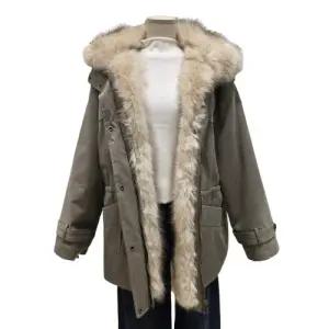 [롯데백화점]에이지도르 퍼 배색 야상 자켓점퍼(ALFIWIJ235)