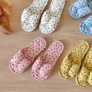 쥬앤크홈 딸기 리본 실내화 3중쿠션 미끄럼방지 슬리퍼 거실화 사무실 층간소음