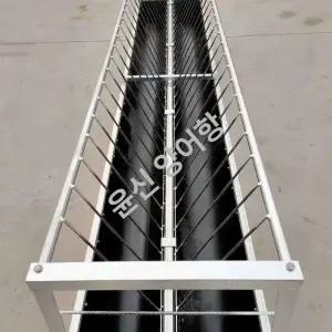 컨베이어벨트 가축 여물통 농장 사료 0.85m