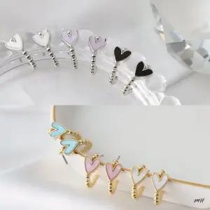 큐빅 아크릴 실버 여성 링 코디 귀걸이 러블리 (WFJ5AB1)