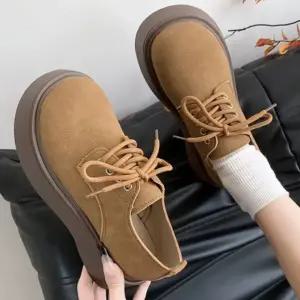 클래식 여성 로퍼 베이직 레이스업 통굽 로퍼 여자 데일리 신발