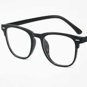 입체적디자인안경 군더더기 없는 블랙 뿔테 공용안경 (WFJ5LOC)