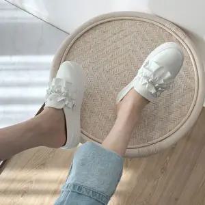 여자스니커즈 국내제작 프릴 진주 큐빅장식 양밴드 통굽 슬립온뮬