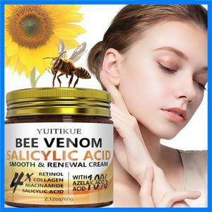 스무스 리뉴잉 크림은 피부를 탄탄하게 하고 깊은 보습을 주며 빡빡거림 없이 건조한 피부 개선에 도움을