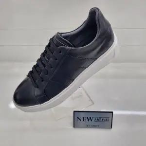 [탠디]미셸by탠디 남성 스티치 포인트 밴딩끈 스니커즈 AA_Y24032A