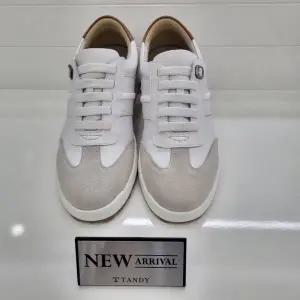 [탠디]미셸by탠디 남성 스웨이드 콤비 경량형 스니커즈 A_Y24020A