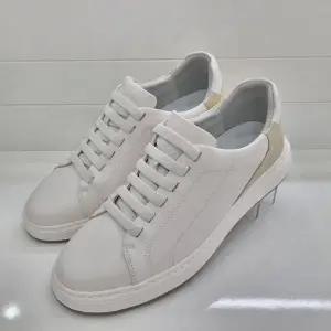 [탠디]미셸by탠디 남성 베이지콤비가죽 초경량형 스니커즈 AA_Y22003