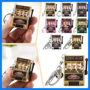 창의적인 플레이 가능한 미니 과일 기계 키체인 복권 기계 게임 키체인 펜던트 시뮬레이션 장난감 키링 선