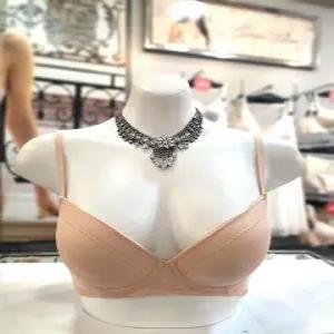 [에블린][에블린] 에블린 메르메 라이트퓨어  노와이어 브라 EBBREA7H1Q (P003744999)