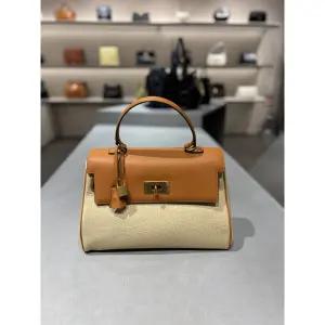 쿠론 [파주점] 스테파니 클래식 토트 31 캔버스 (Stephanie classic) RCBTX24156CMX