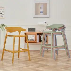 심플 플라스틱 바스툴 스택형 모던 아일랜드식탁의자
