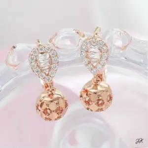 골드 진주 드롭 링 트위스트 꽃 큐빅 금침 핀 (WFJ5A0W)