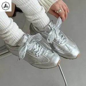 [애슬릿] 여성 스니커즈 운동화 리본 캐주얼 발 편한 데일리