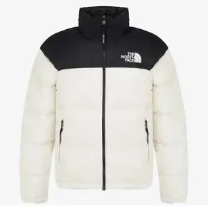 [노스페이스] 매장판 공용 1996 레트로 눕시 다운 패딩 자켓 화이트 NJ1DR65C
