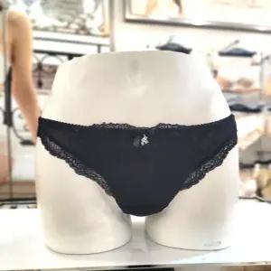 [에블린] 에블린  블랙부두아르_티팬티 EBWEE4T94D