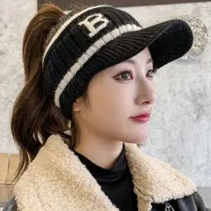 방한 여자 골프 썬 캡 니트 앙고라 골프 캡 겨울